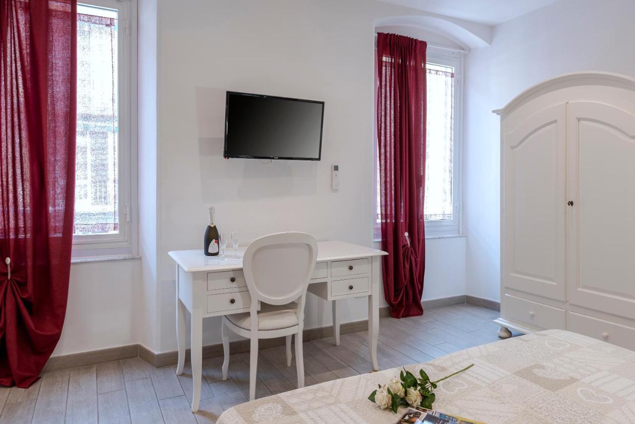 Il Poeta E La Stella Apartment La Spezia Bagian luar foto