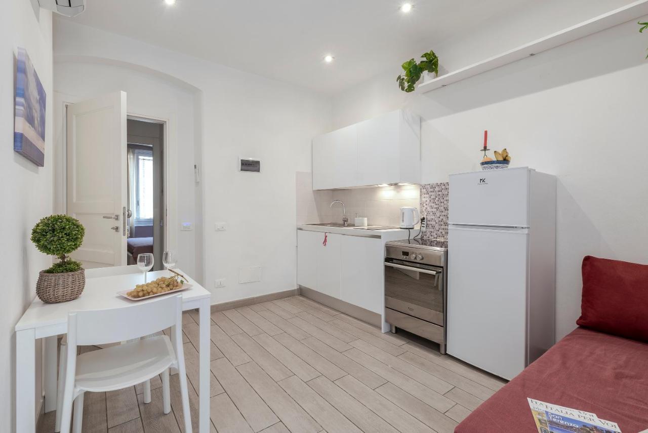 Il Poeta E La Stella Apartment La Spezia Bagian luar foto